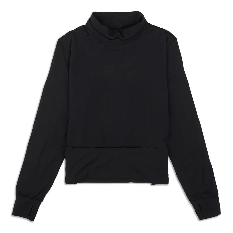 Ready to Rulu Pullover