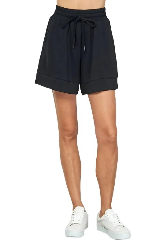 Elle Soft Lounge Shorts In Black